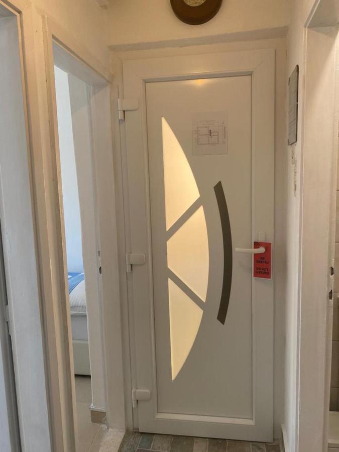 珀德垂那Domuskova公寓 外观 照片